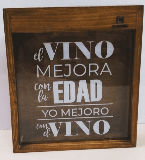 Caja para corchos · El vino mejora con la edad